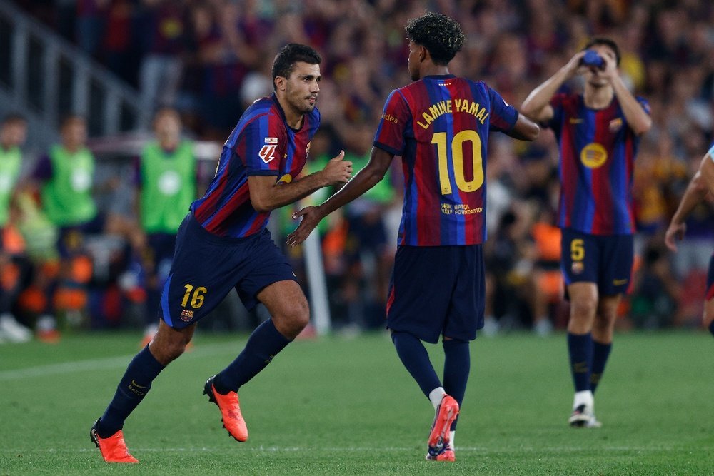 Barcelona vence Athletic Bilbao por 2-0 na estreia de Rodri em casa